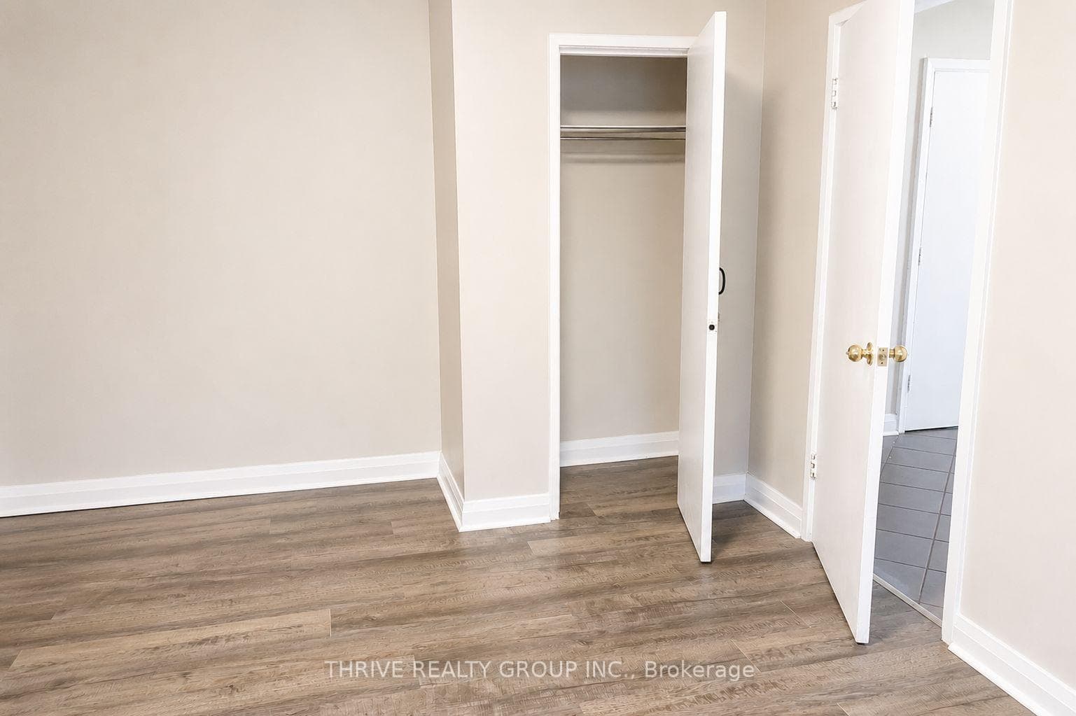 153 Godfrey Drive Unit 3 photo 8