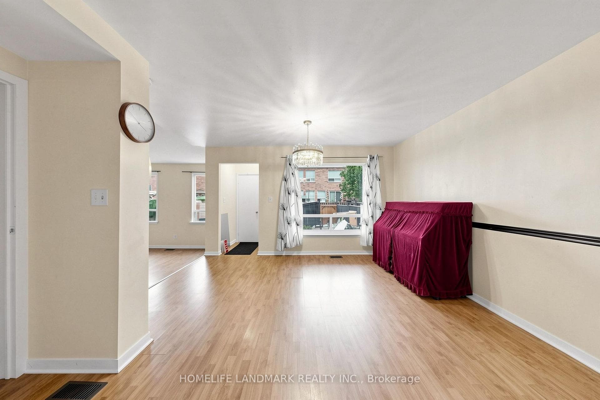 61 Ardglen Drive Unit 6 photo 18