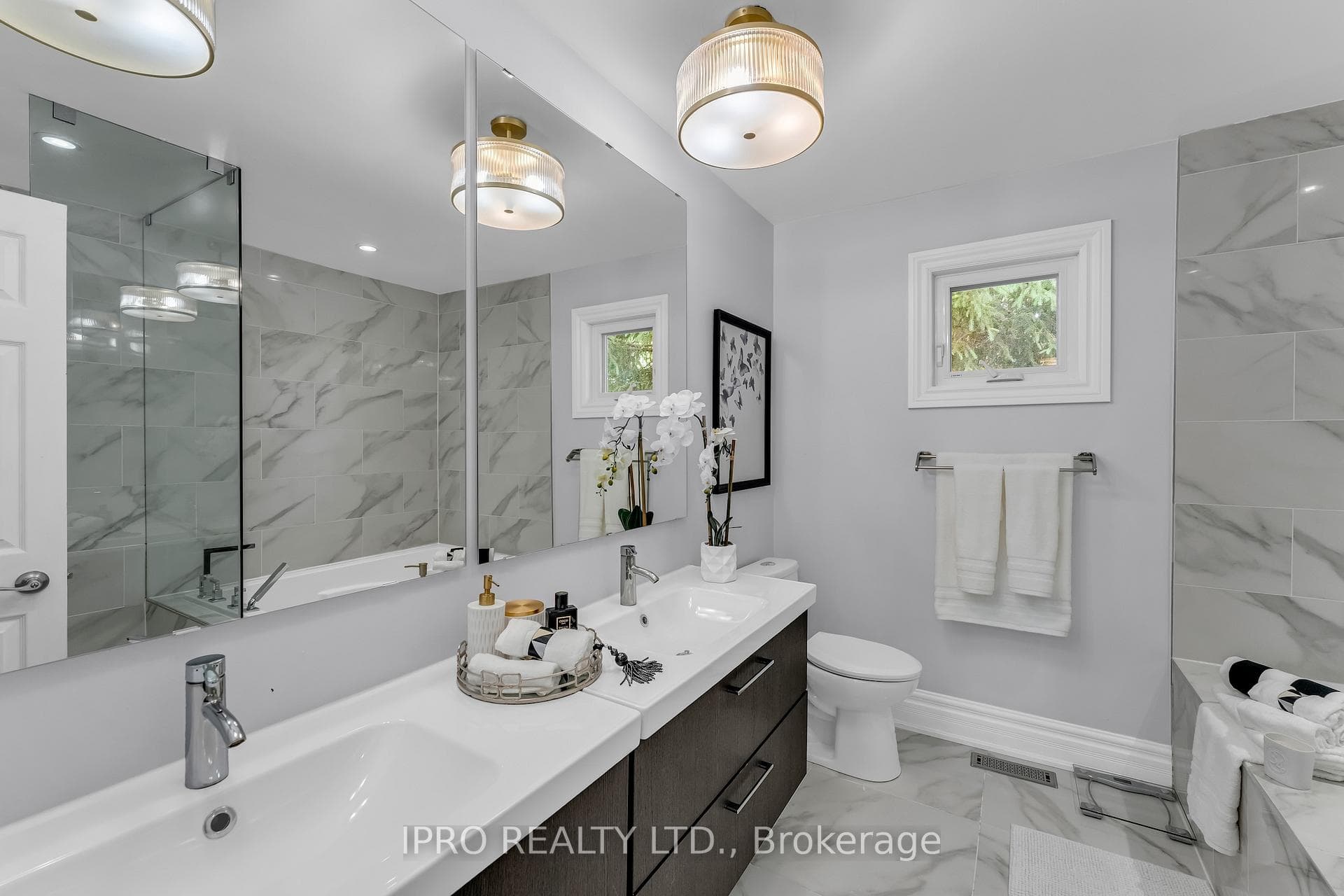 58 Crystal Drive photo 28