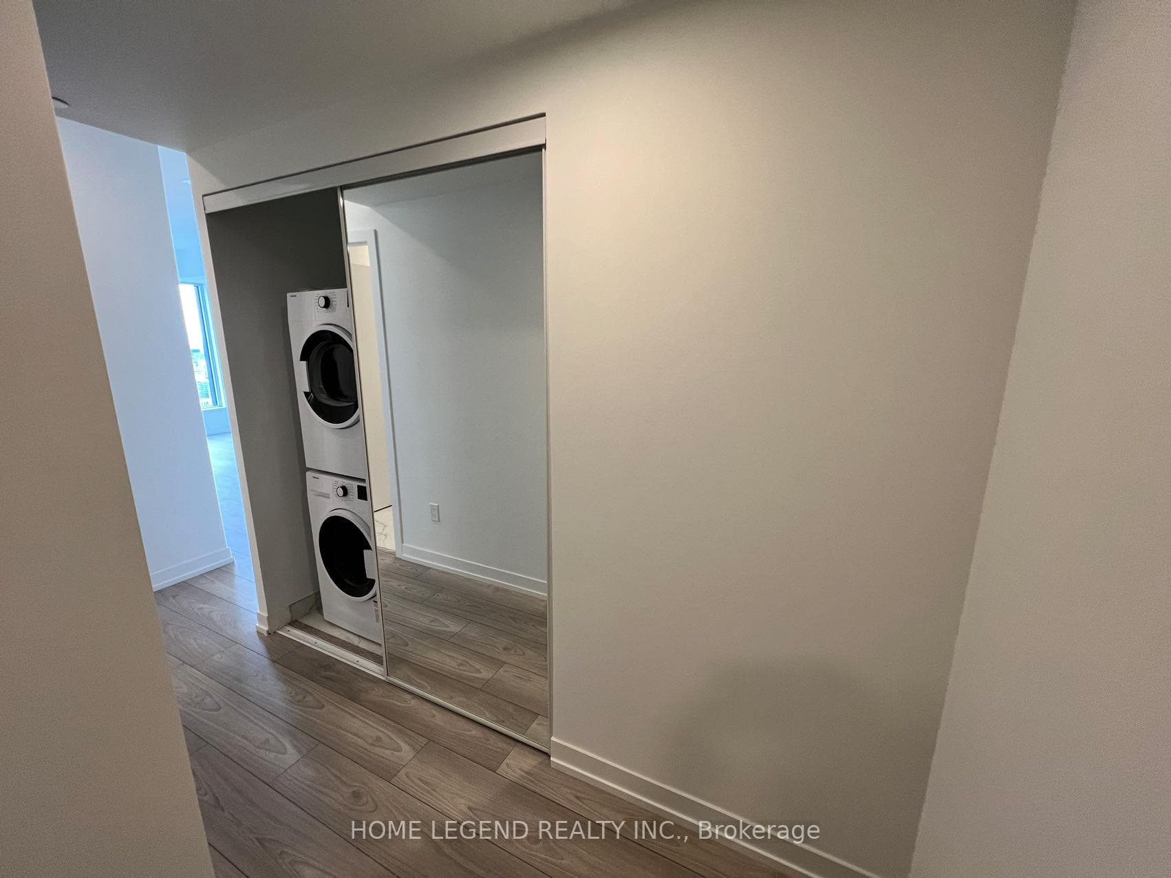 82 Dalhousie Street Unit 3202 photo 11