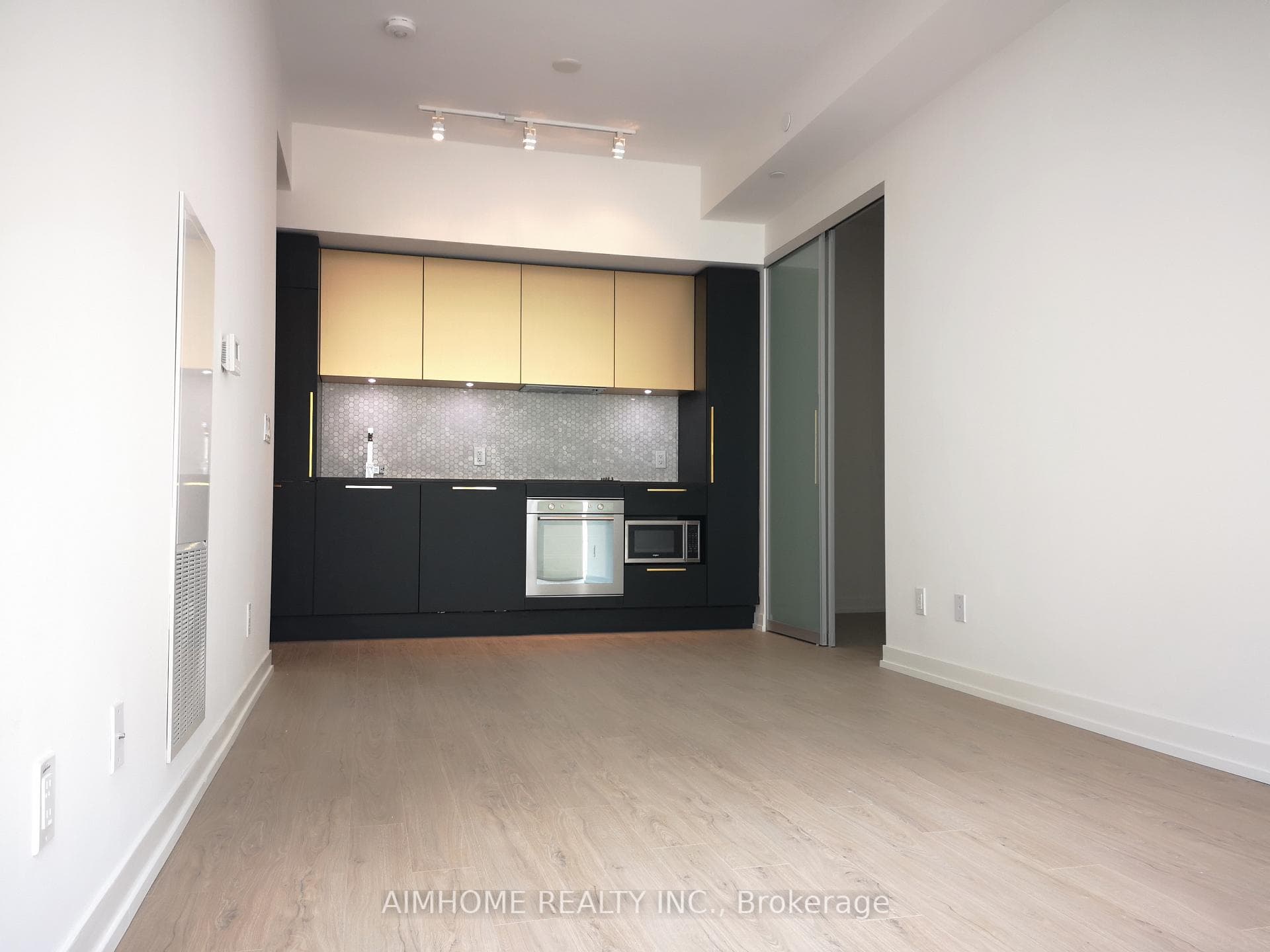 85 Wood Street Unit 506 photo 10