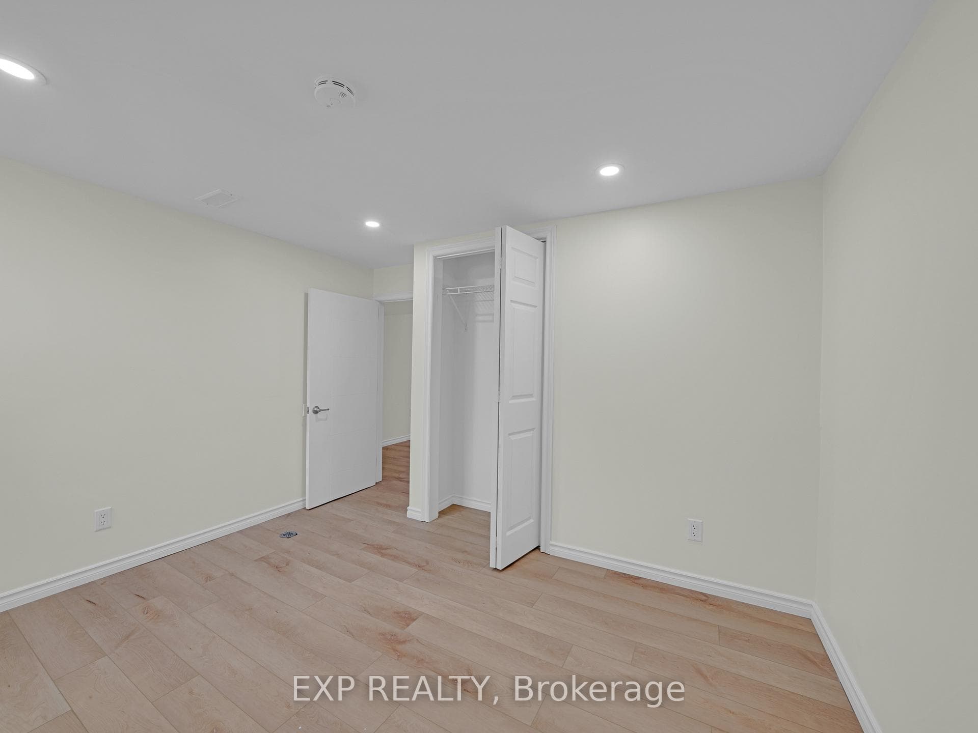 10756 Atwater Crescent photo 25