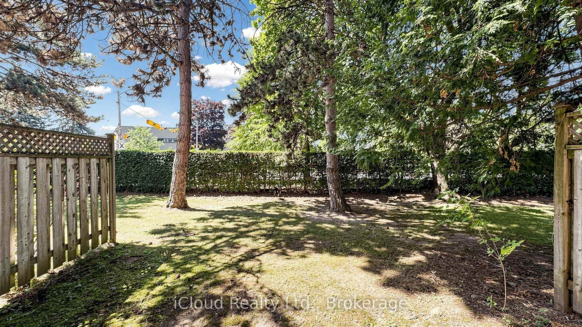 371 Orton Park Unit 120 photo 37