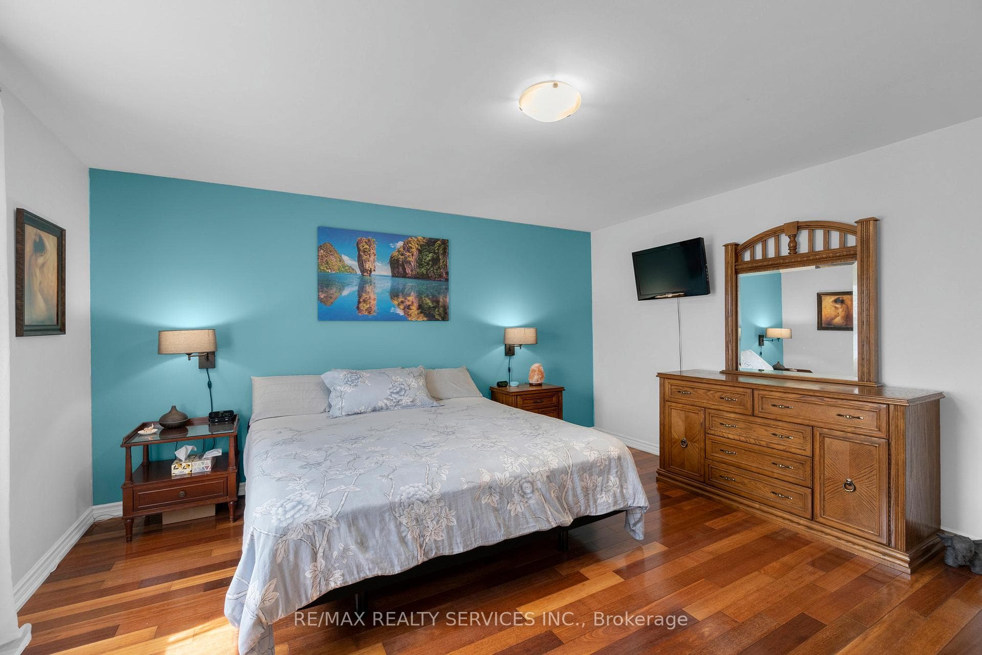 60 Curtis Drive photo 22
