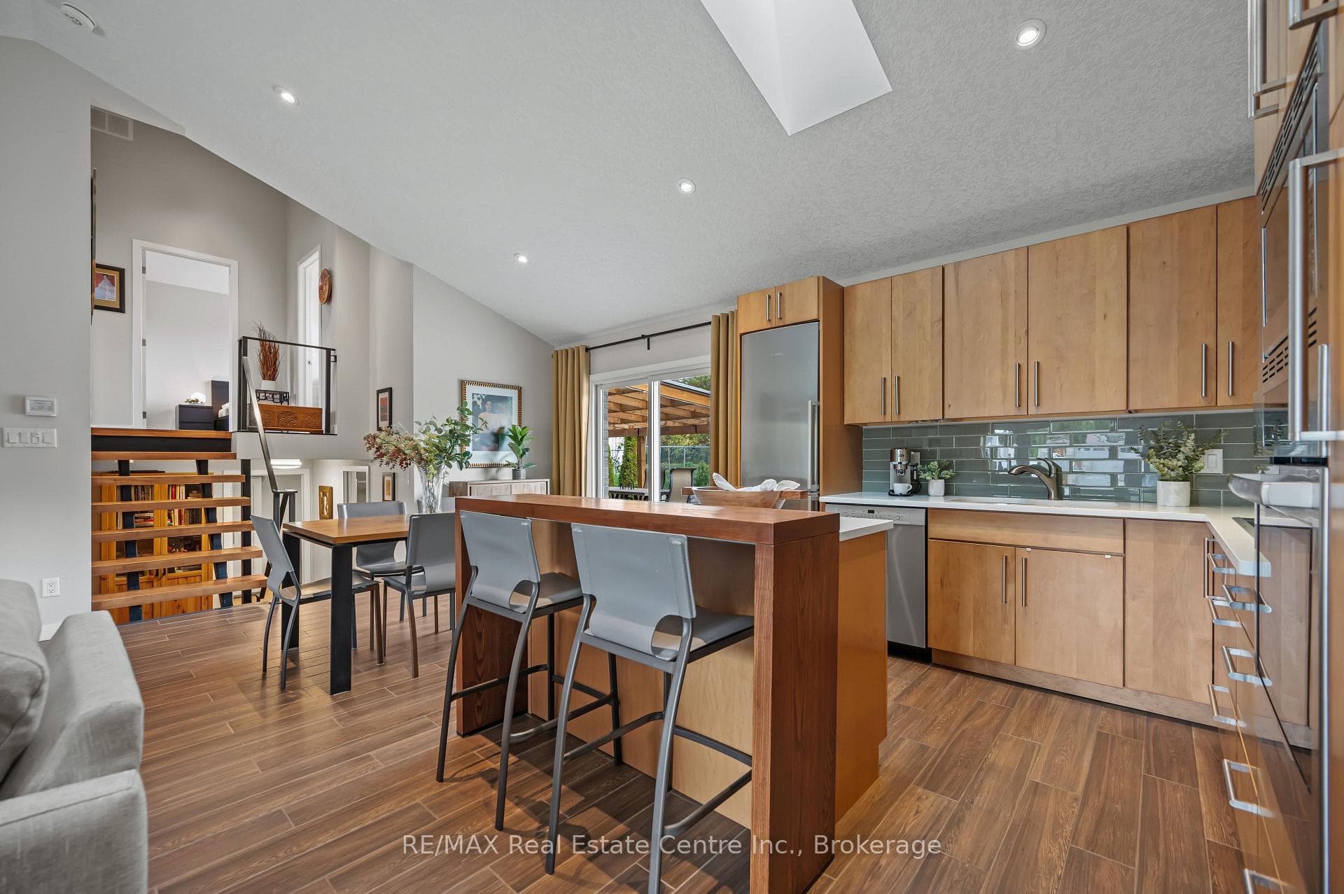 173 Carson Drive photo 17