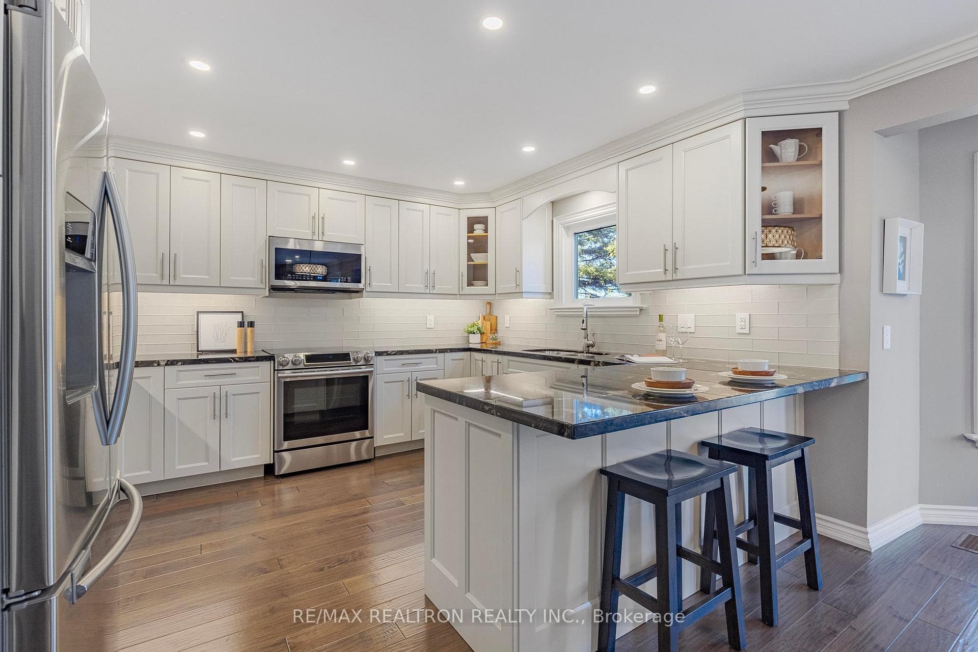 257 Petheram Place photo 11