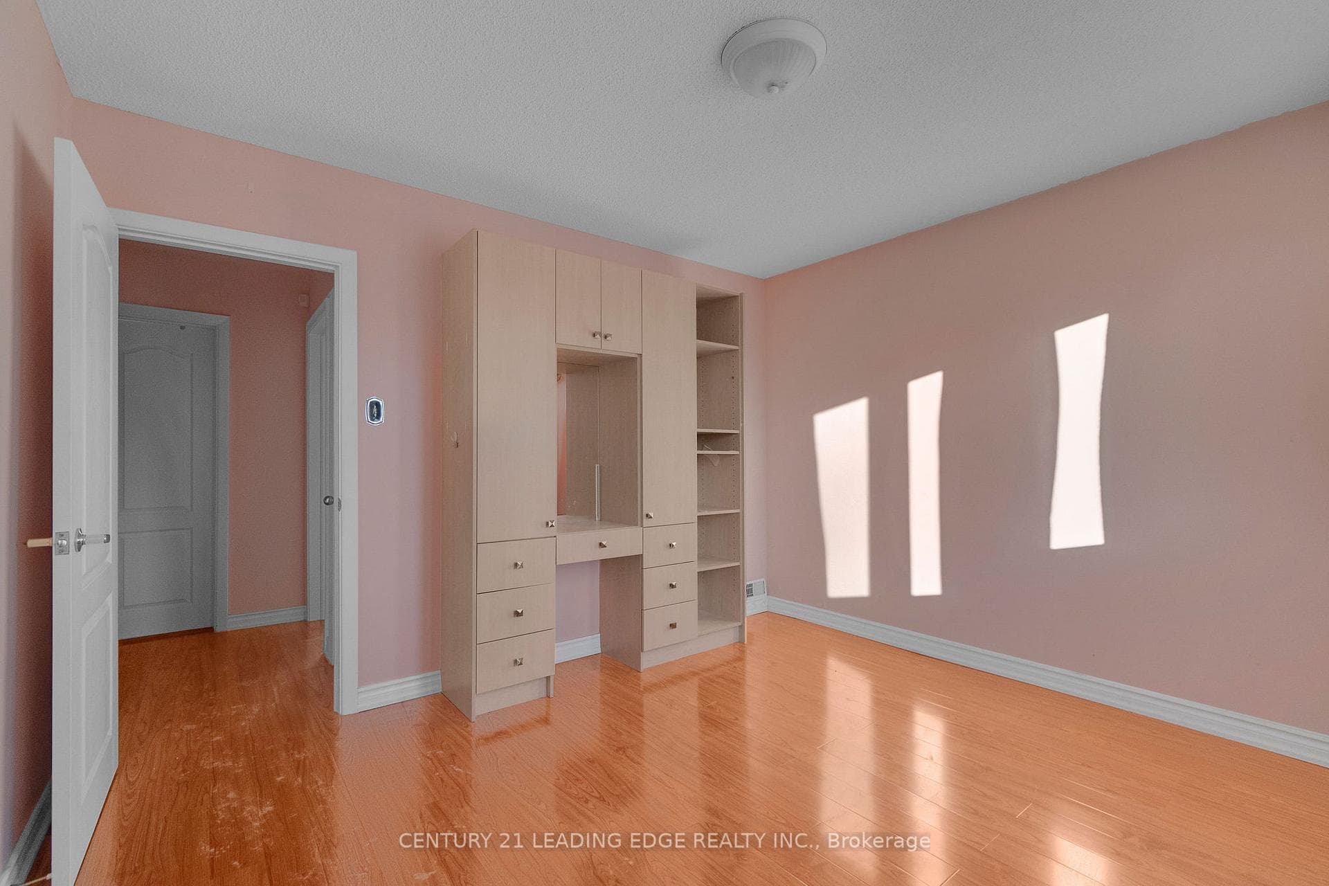 740 Kennedy Road Unit 57 photo 19