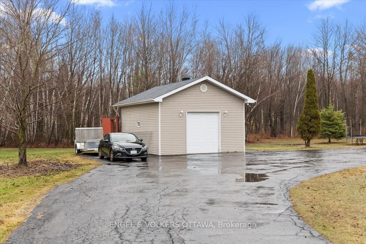 924 County 9 Road photo 44