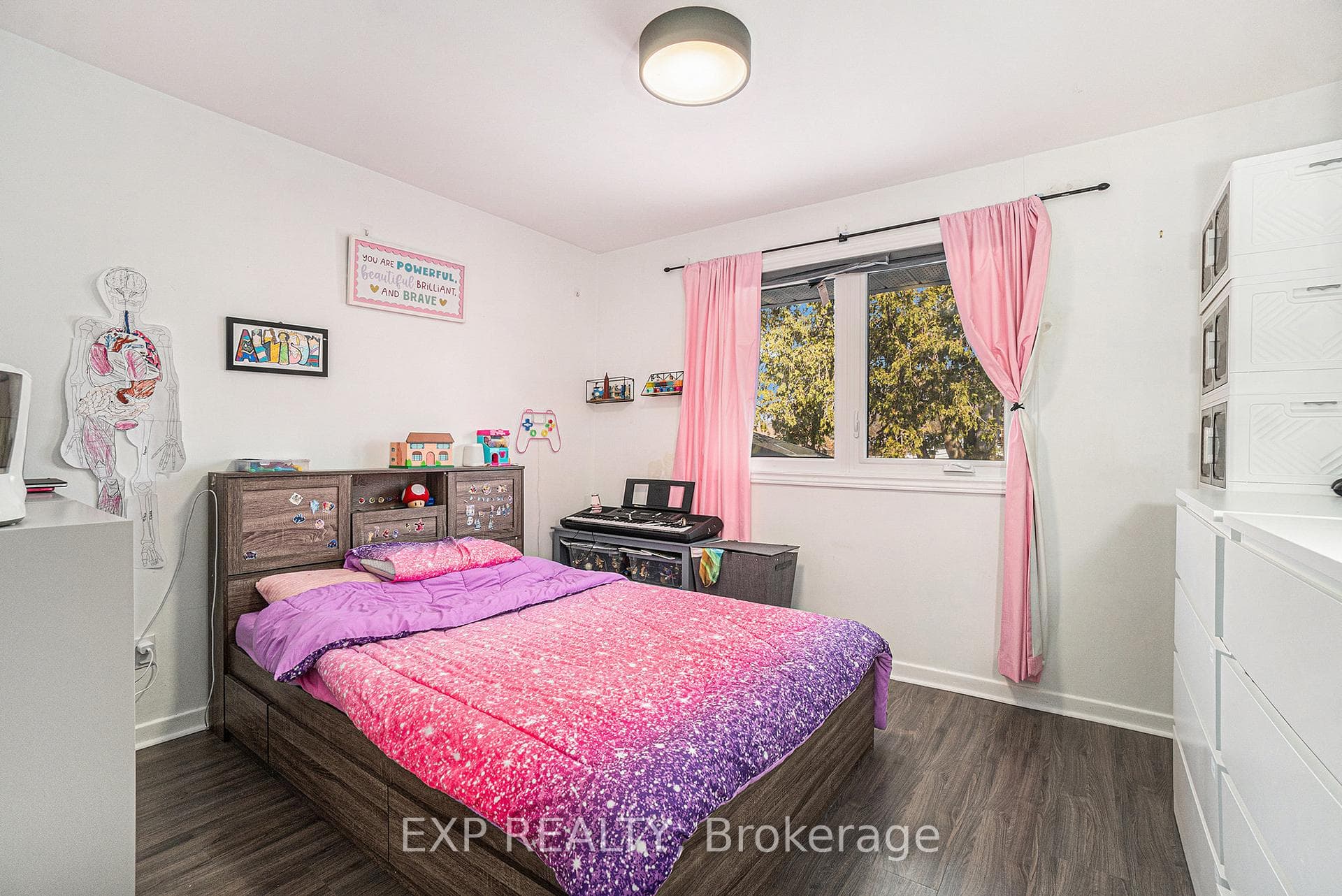 1843 Walkley Road photo 11