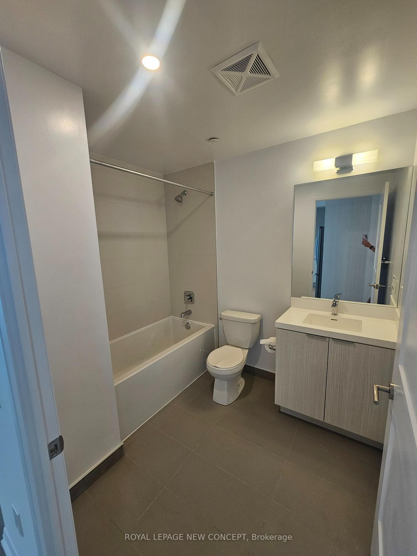 50 Dunfield Avenue Unit 3019 photo 12