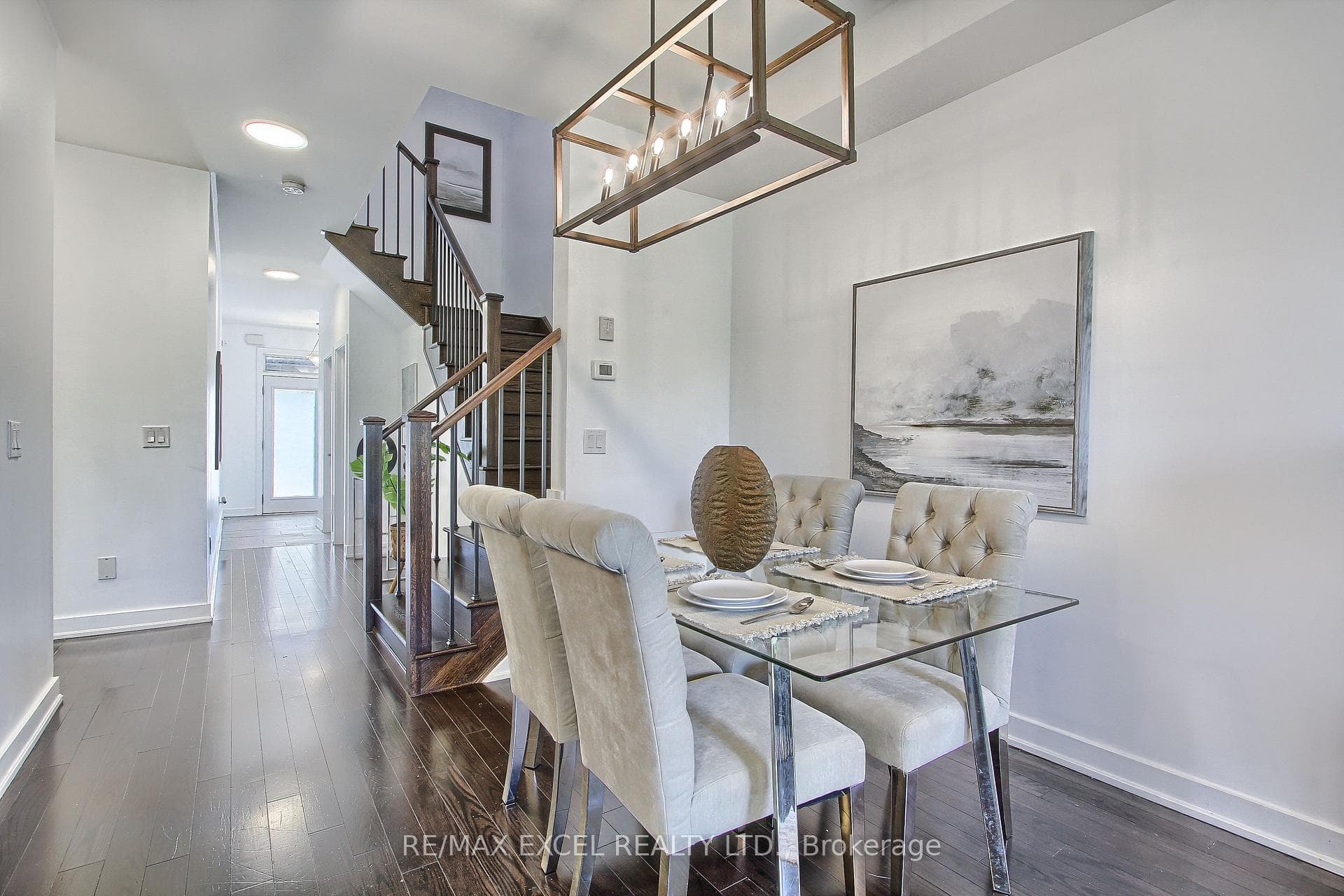 139 Dariole Drive photo 8