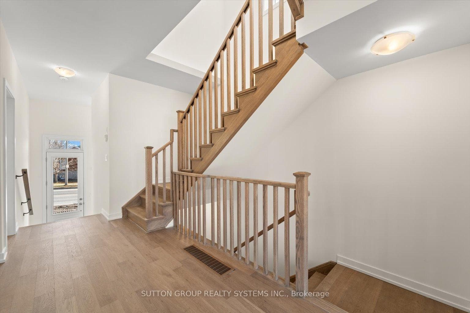 160 Densmore Road Unit 6 photo 5