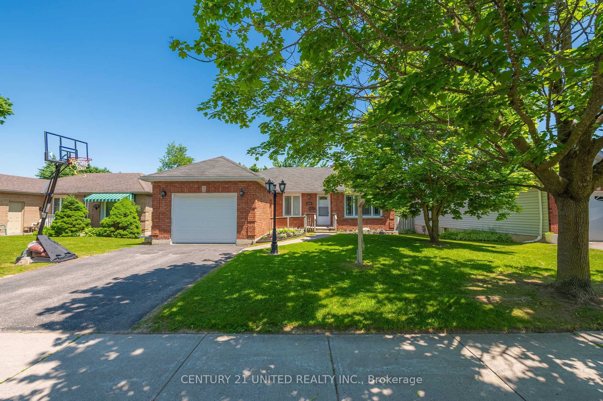 2509 Marsdale Drive photo 5