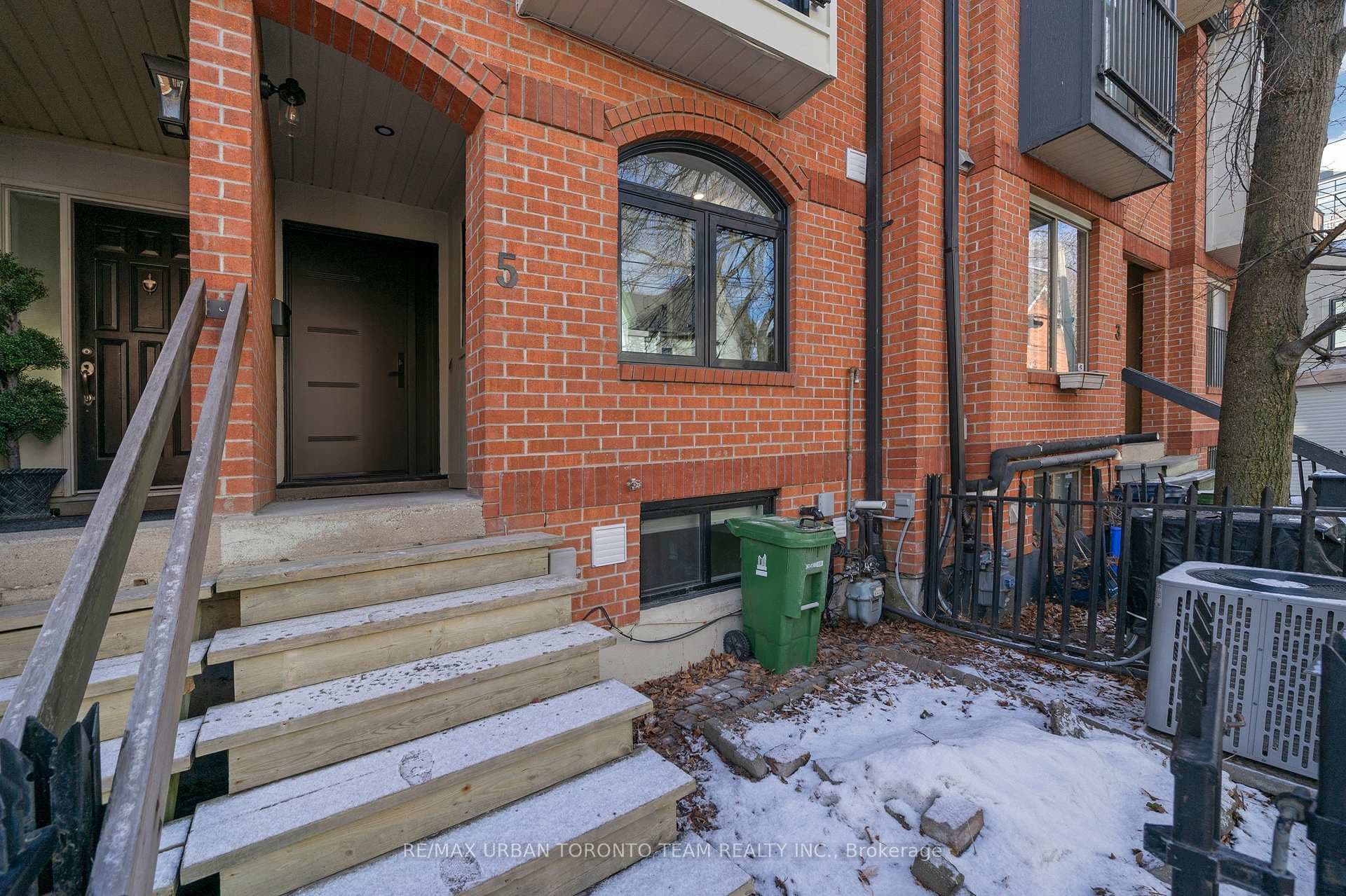 5 Wascana Avenue photo 2