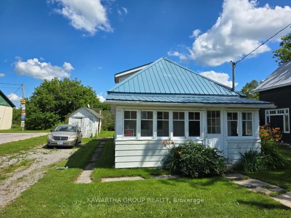 129 Lindsay St., Fenelon Falls