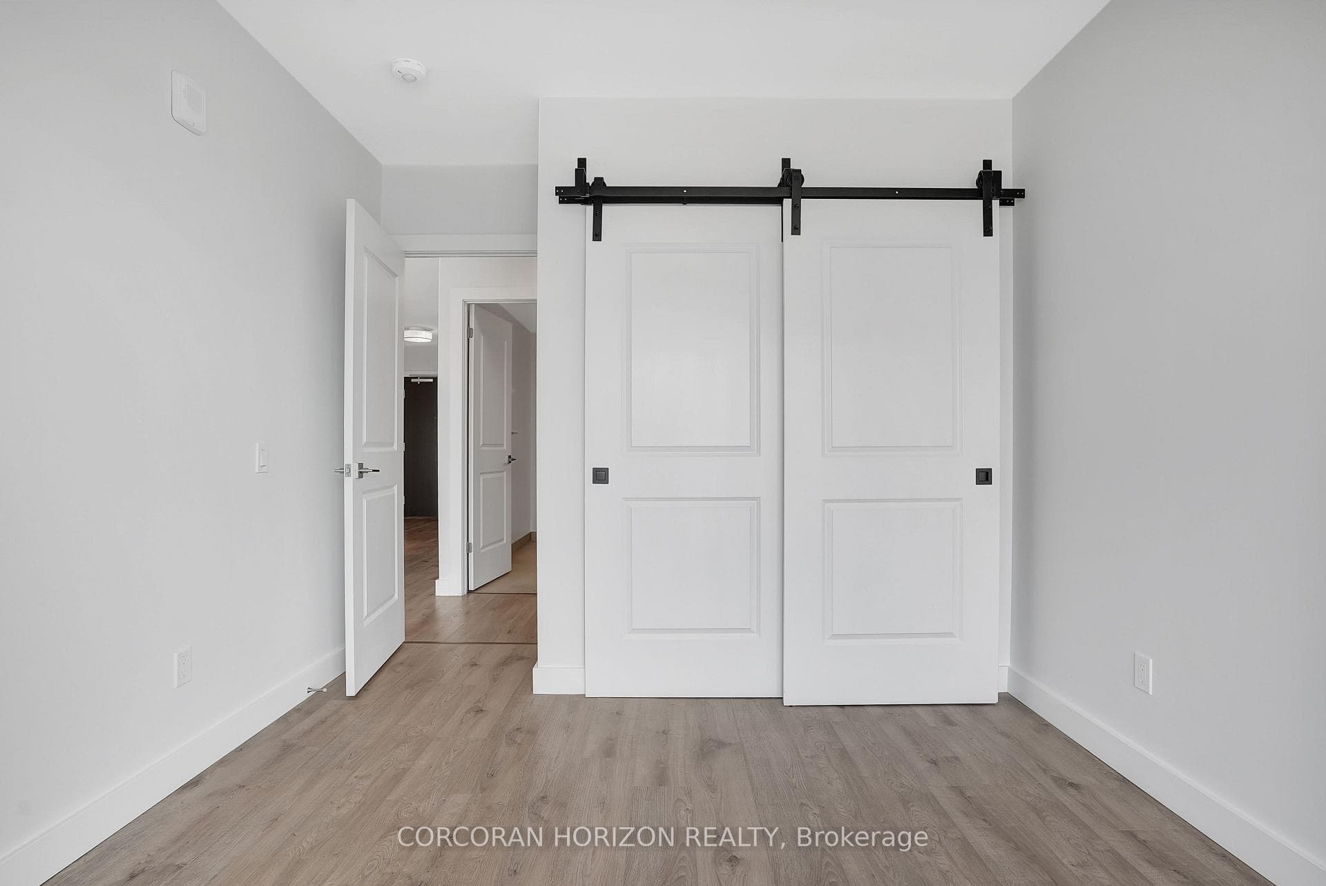 50 Grand Avenue Unit 1611 photo 22