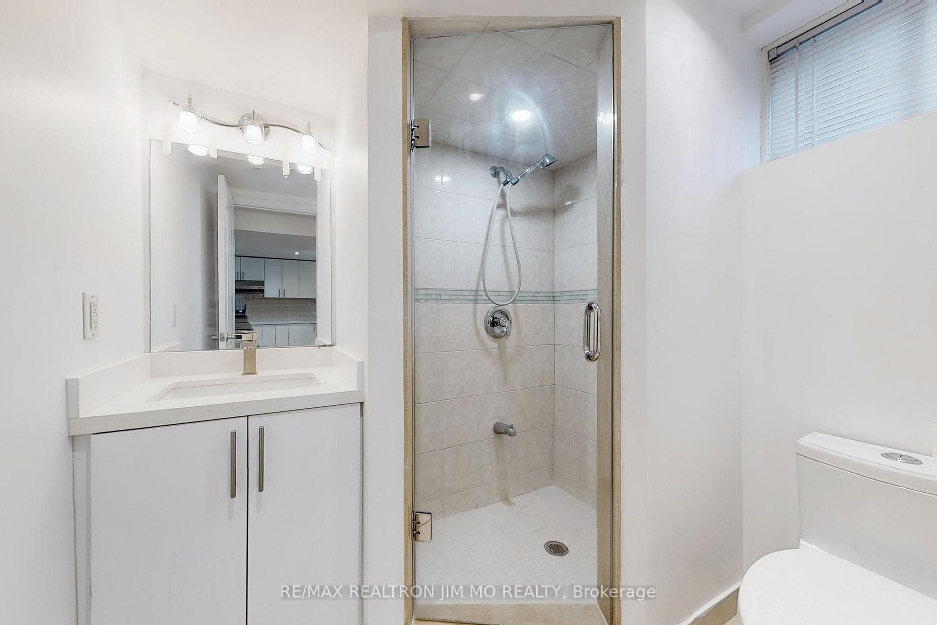 36 Warfield Drive photo 36