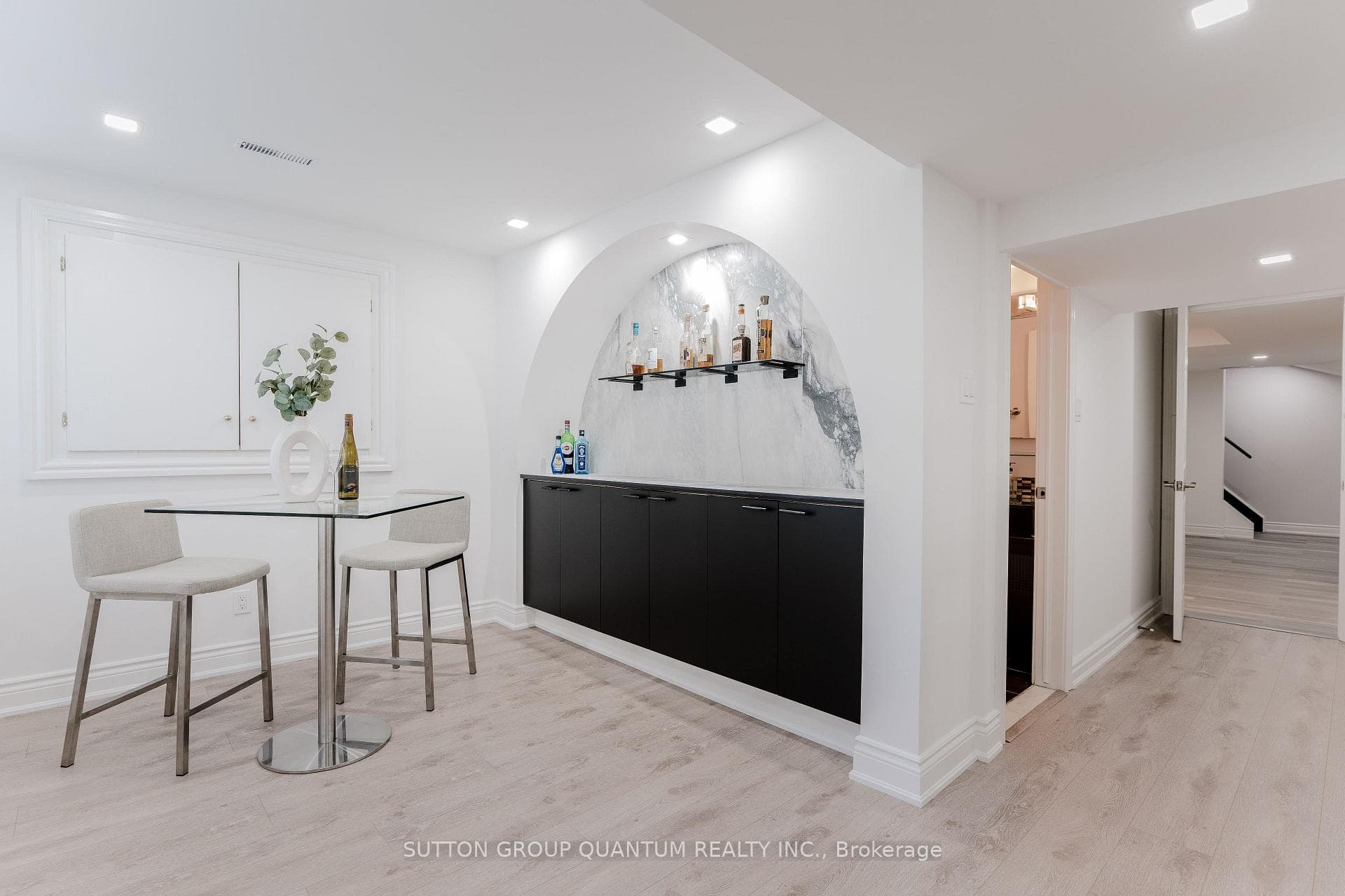 1451 Indian Road photo 38