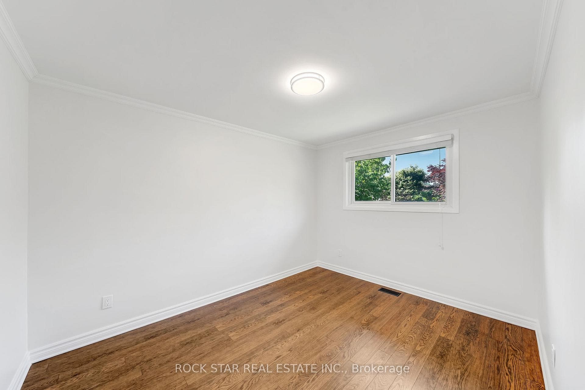 17 Bendingroad Crescent photo 12