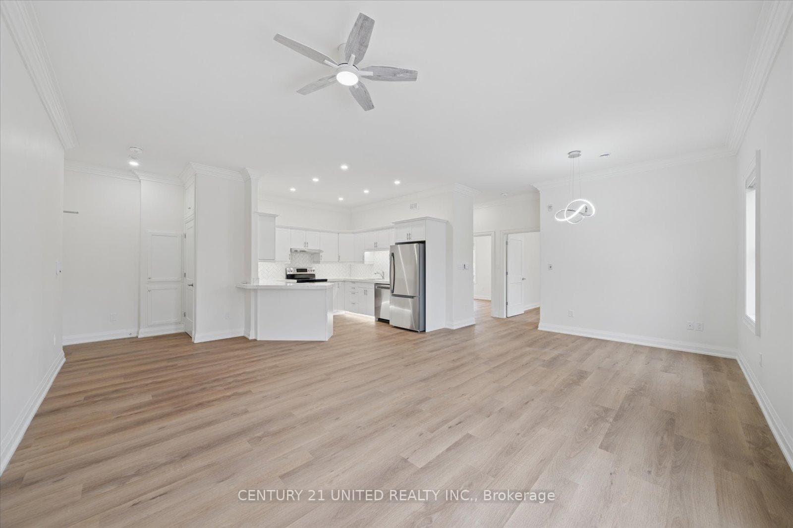 1027 Willcox Street Unit 202 photo 8