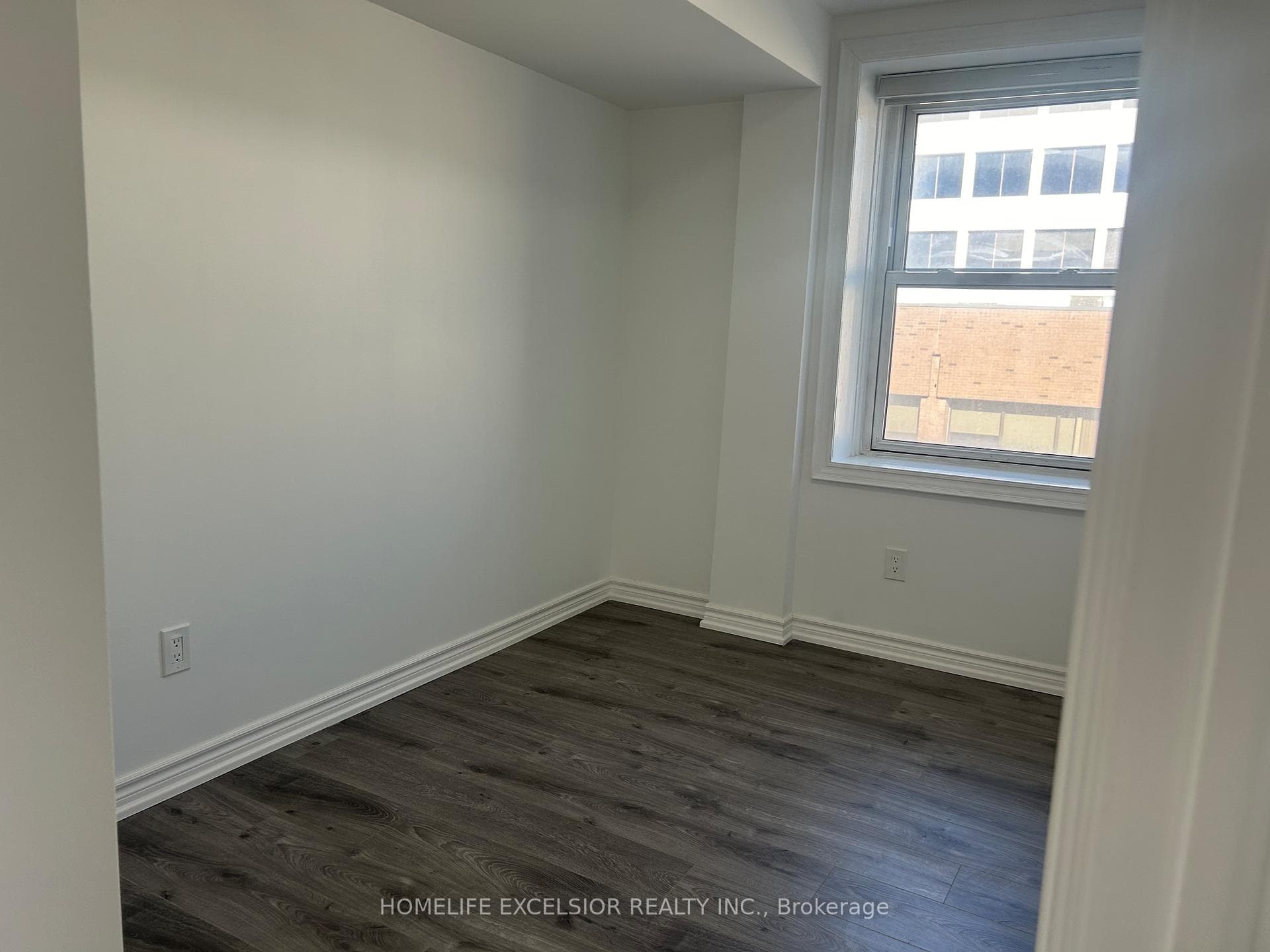 3 Simcoe Street Unit Unit 6 photo 3