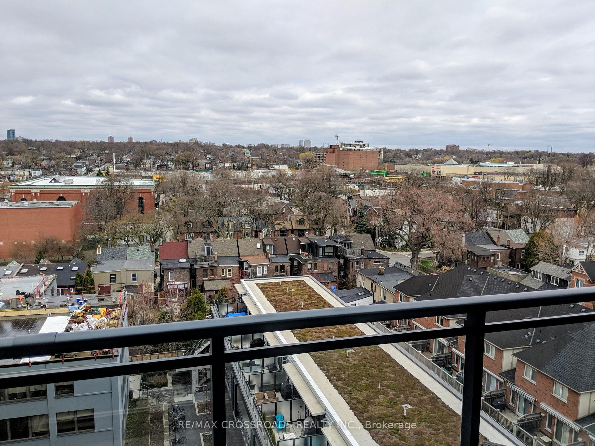 1190 Dundas Street Unit 1003 photo 5