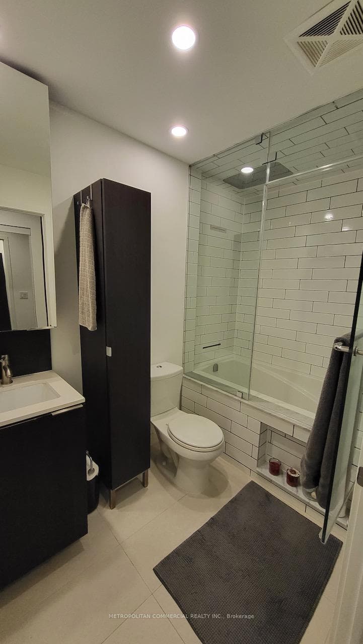170 Sumach Street Unit 2212 photo 12