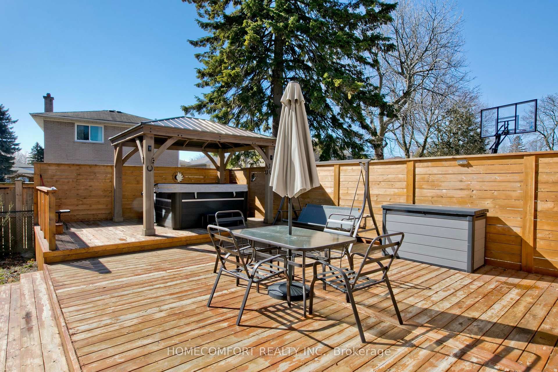 47 Tivoli Court photo 21