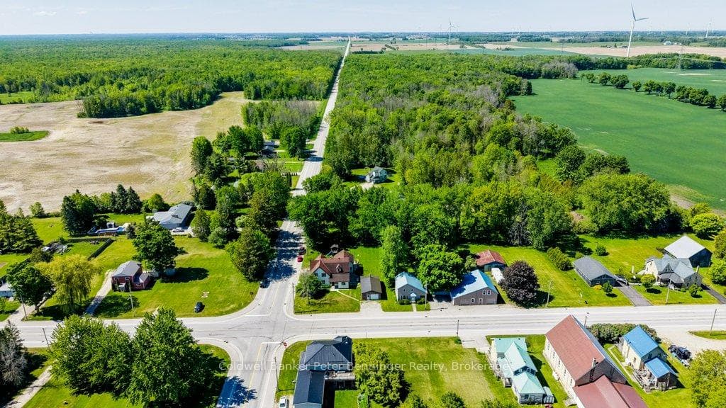 1365 Bruce Road 15 Road photo 38
