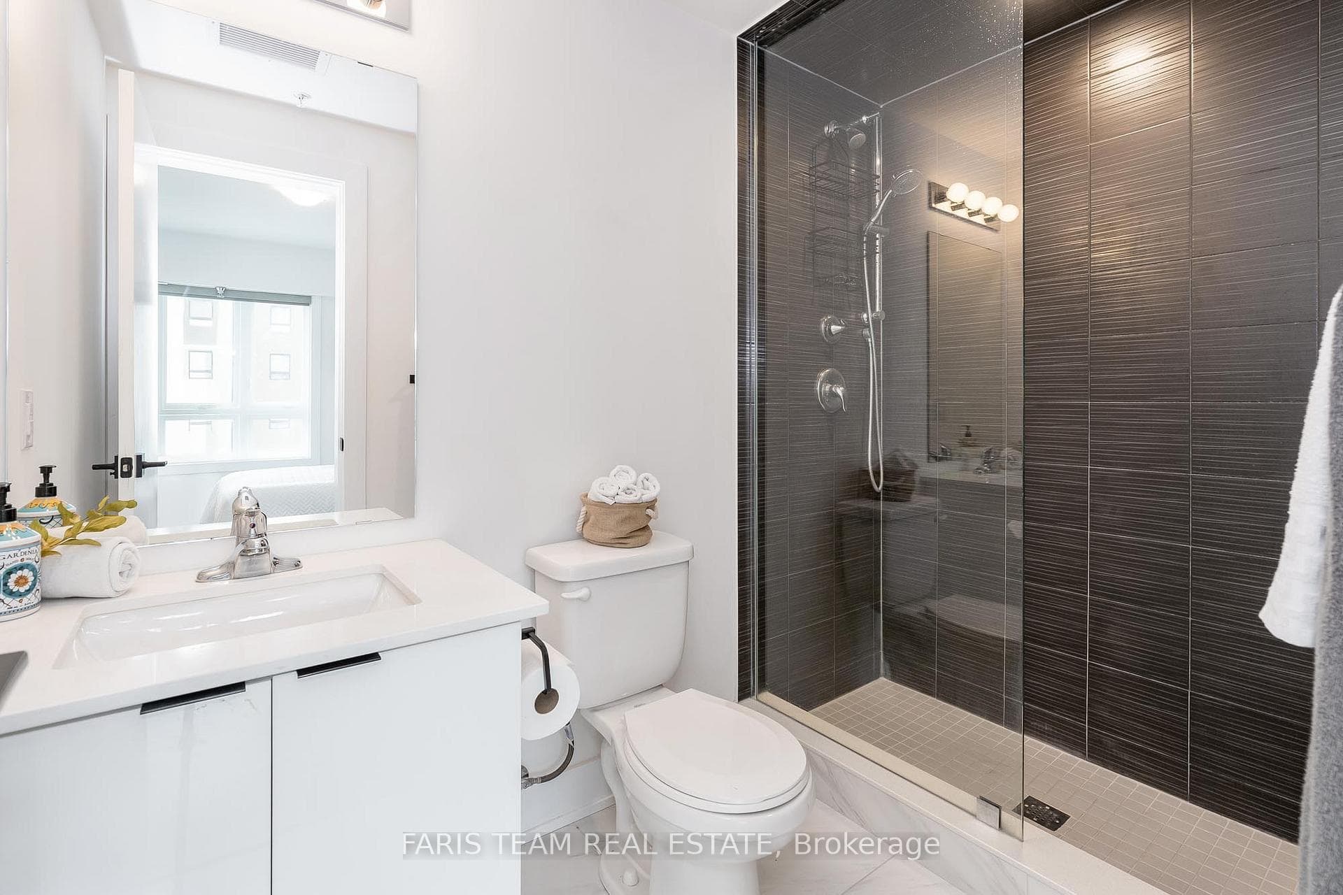 8 Culinary Lane Unit 211 photo 12