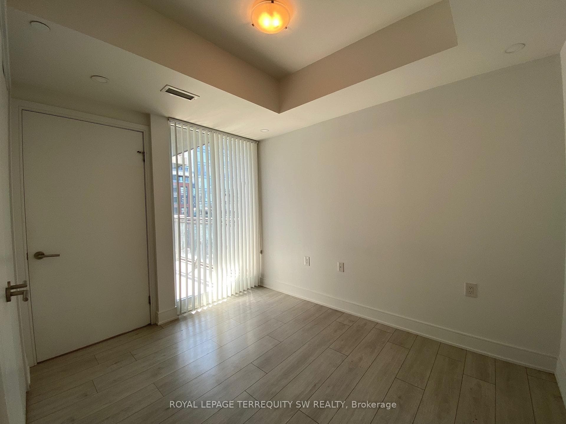 525 Adelaide Street Unit 1519 photo 14