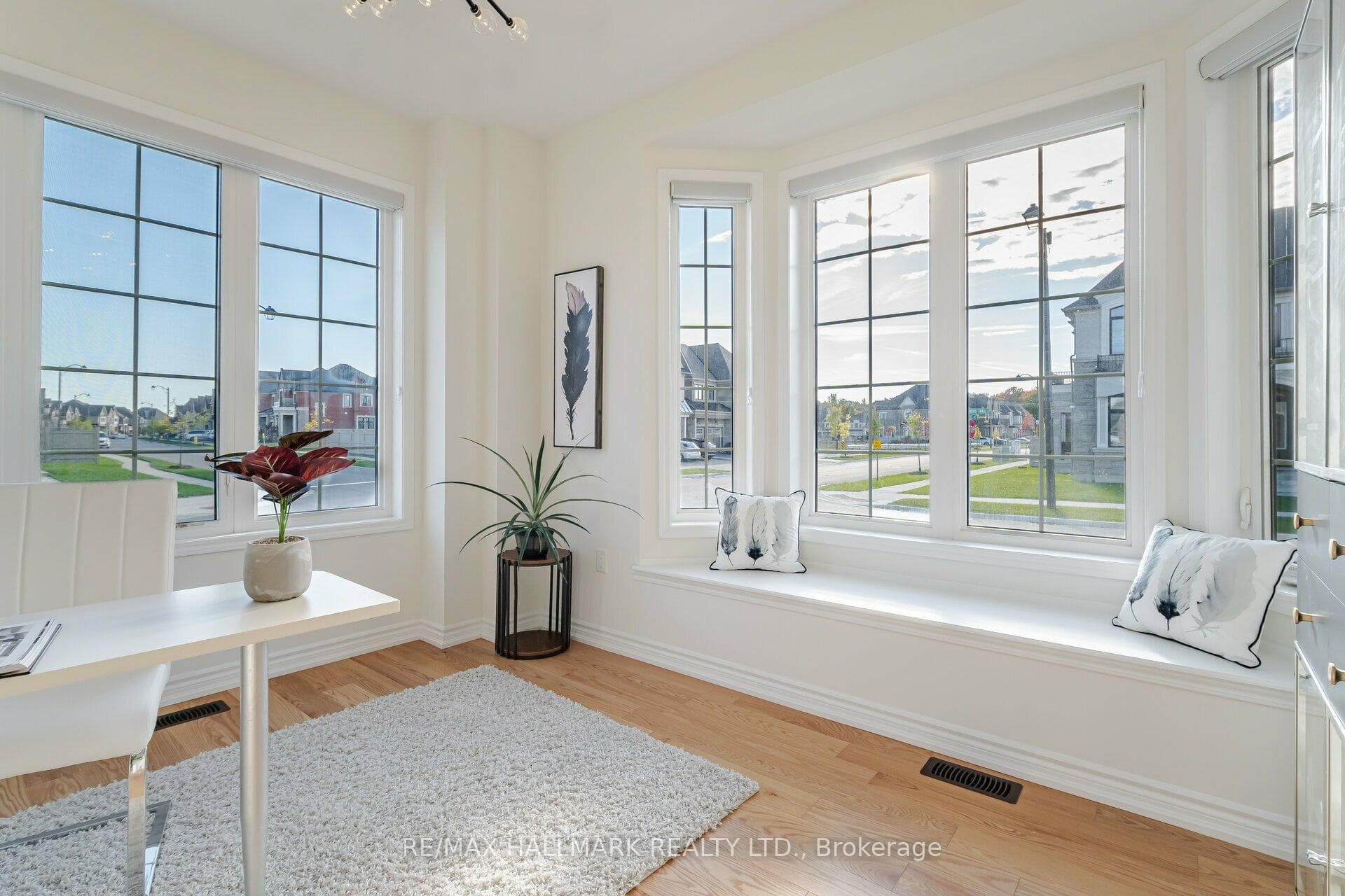 158 McMichael Avenue photo 14