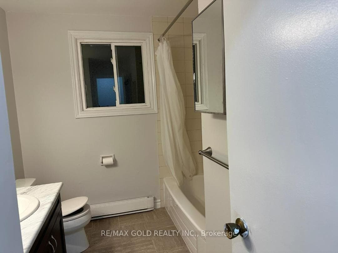 515 Stone Street Unit unit 2 ( Middle ) photo 19