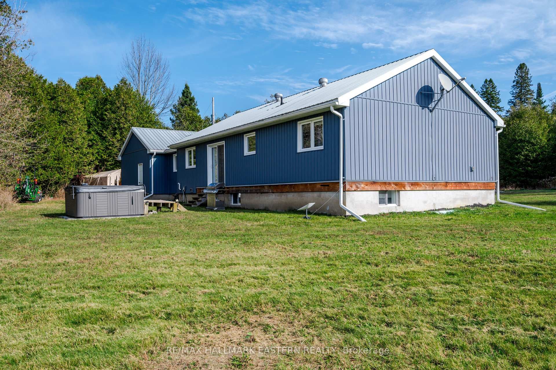 548 8th Line S Dummer Road photo 30