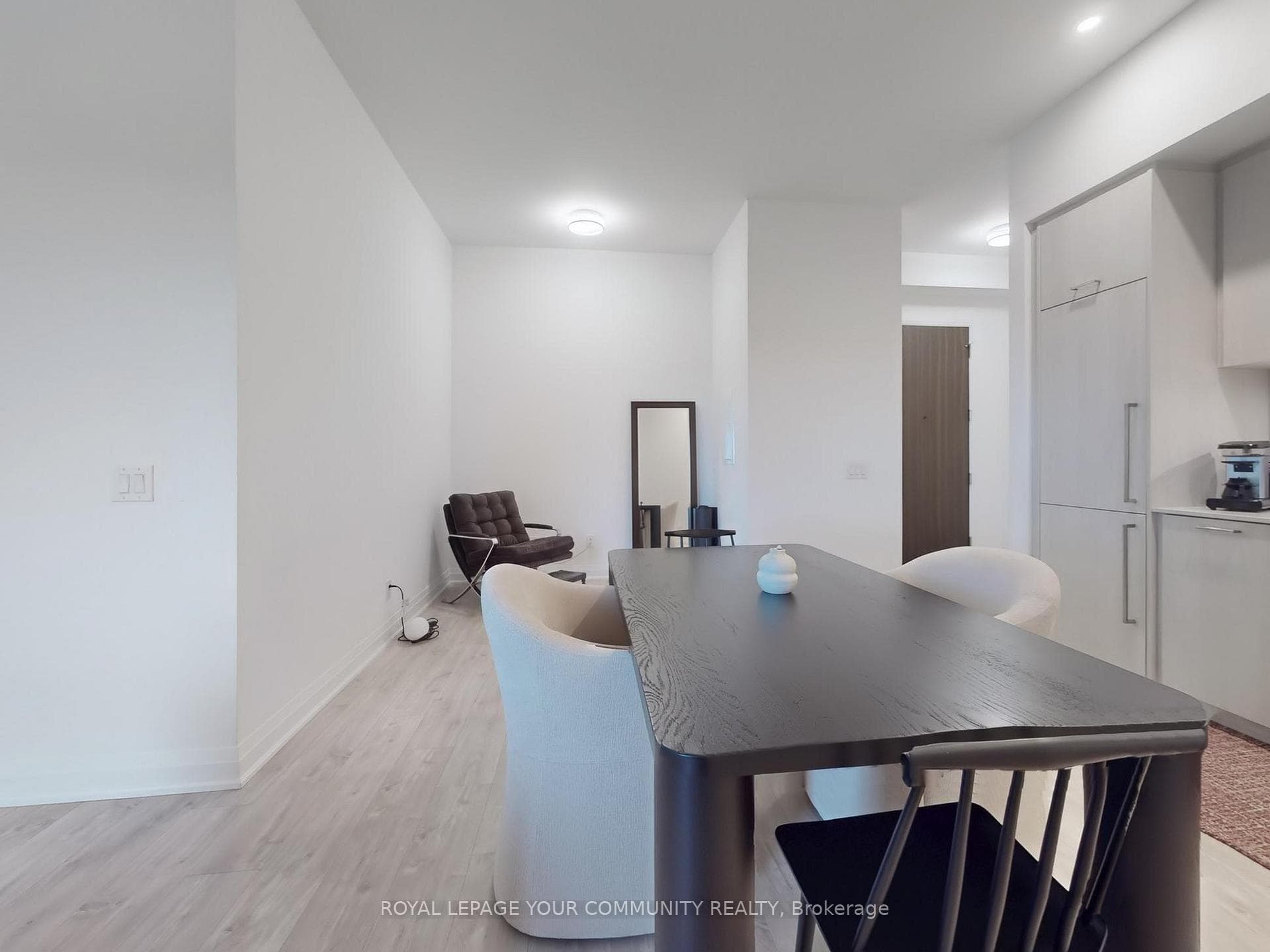 280 Howland Avenue Unit Ph21 photo 9