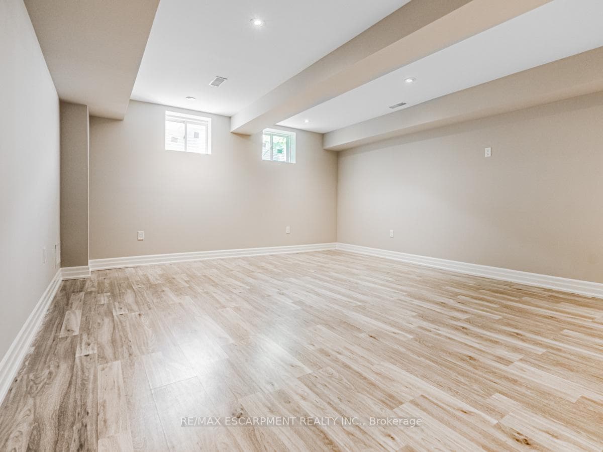 367 Emmett Landing N/A photo 16