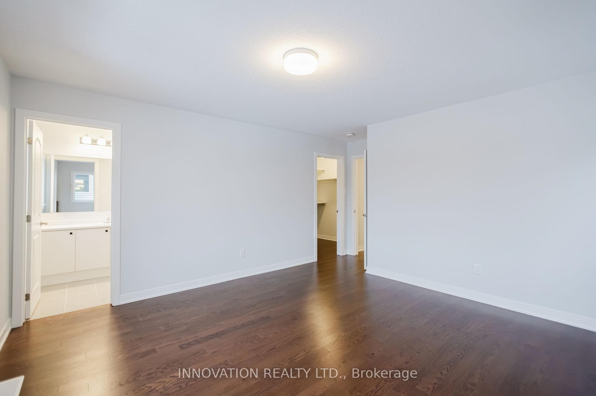 484 Patrick Street photo 14