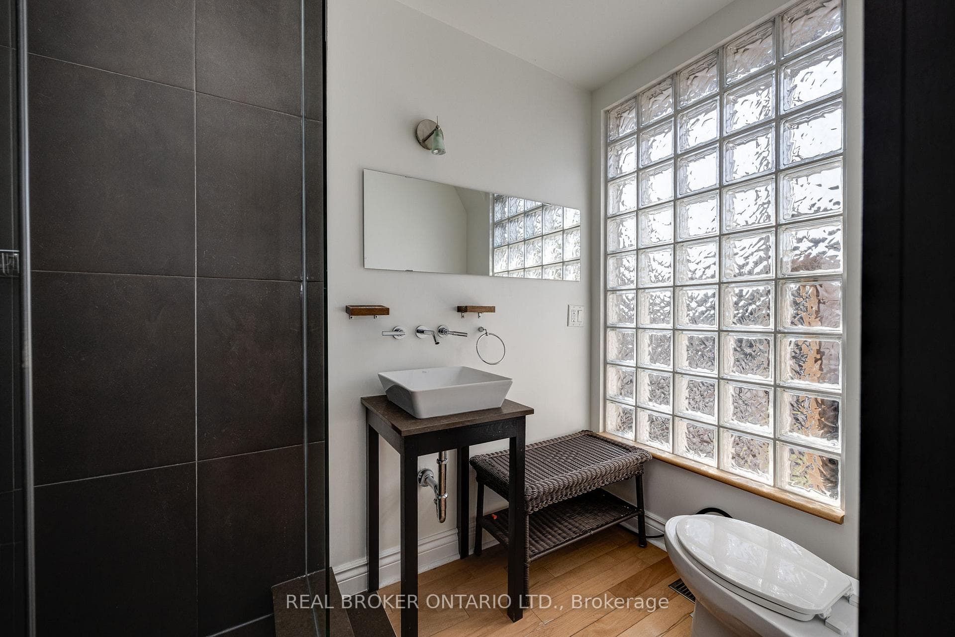 14 Bellwoods Avenue photo 29