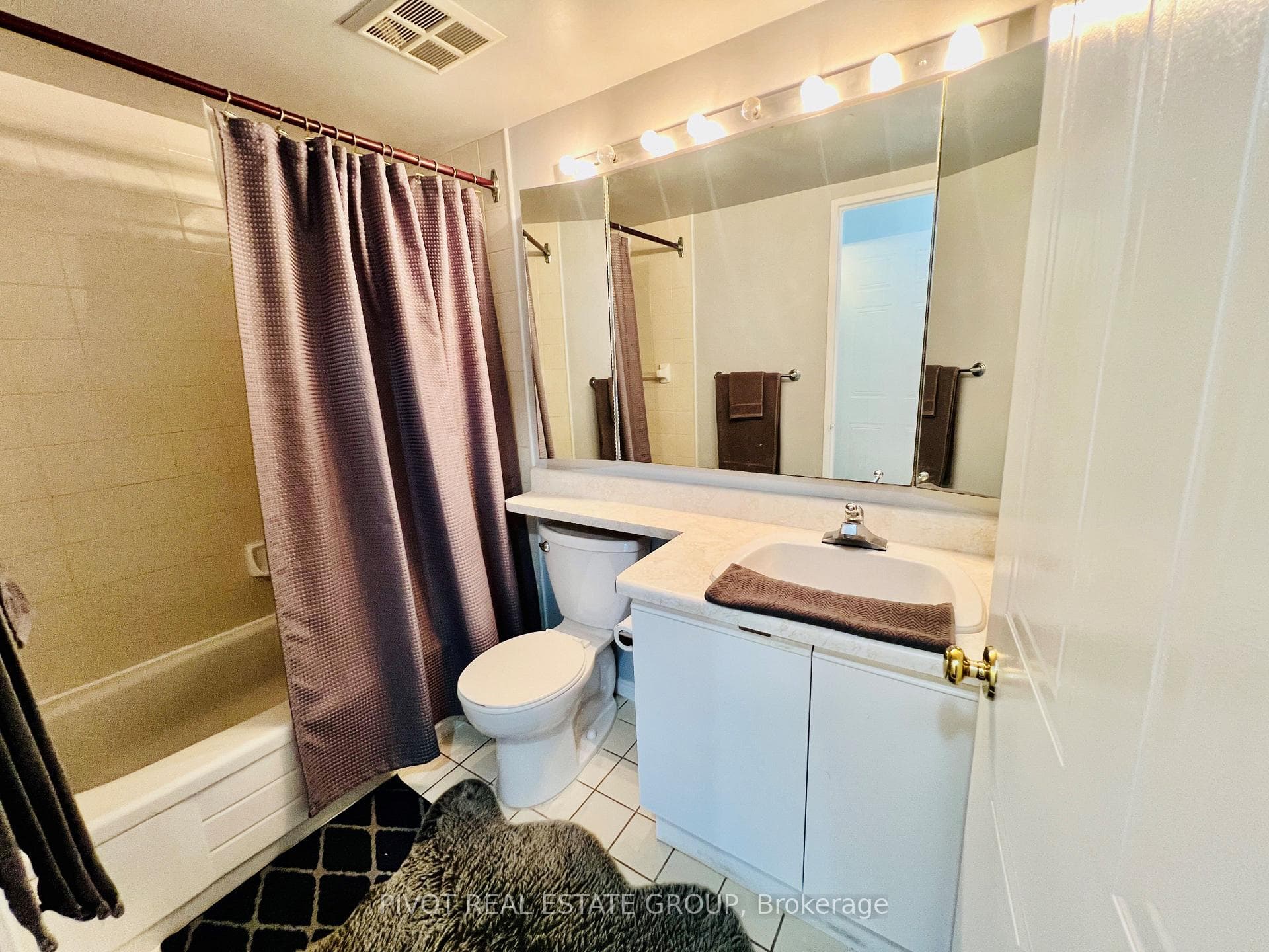400 Mclevin Avenue Unit 1901 photo 8