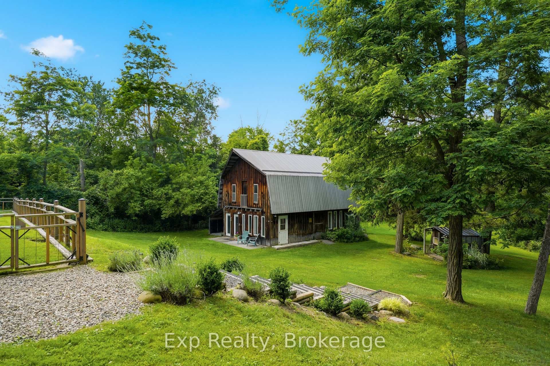 1852 Stockdale Road photo 35