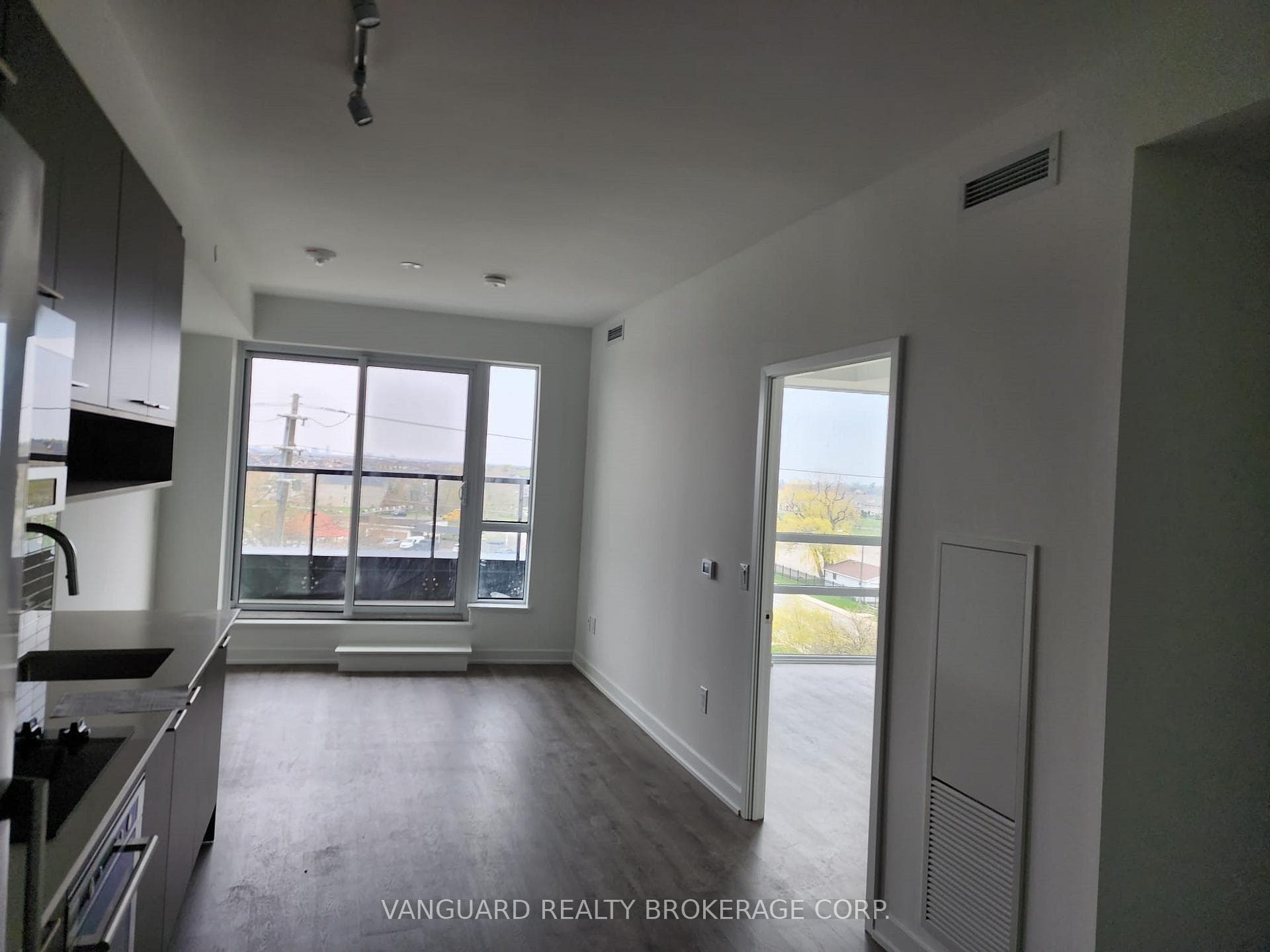 3005 Pine Glen Road Unit 406 photo 2