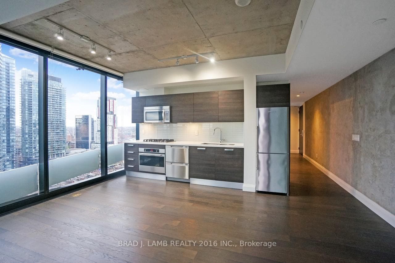 224 King Street Unit 2207 photo 3