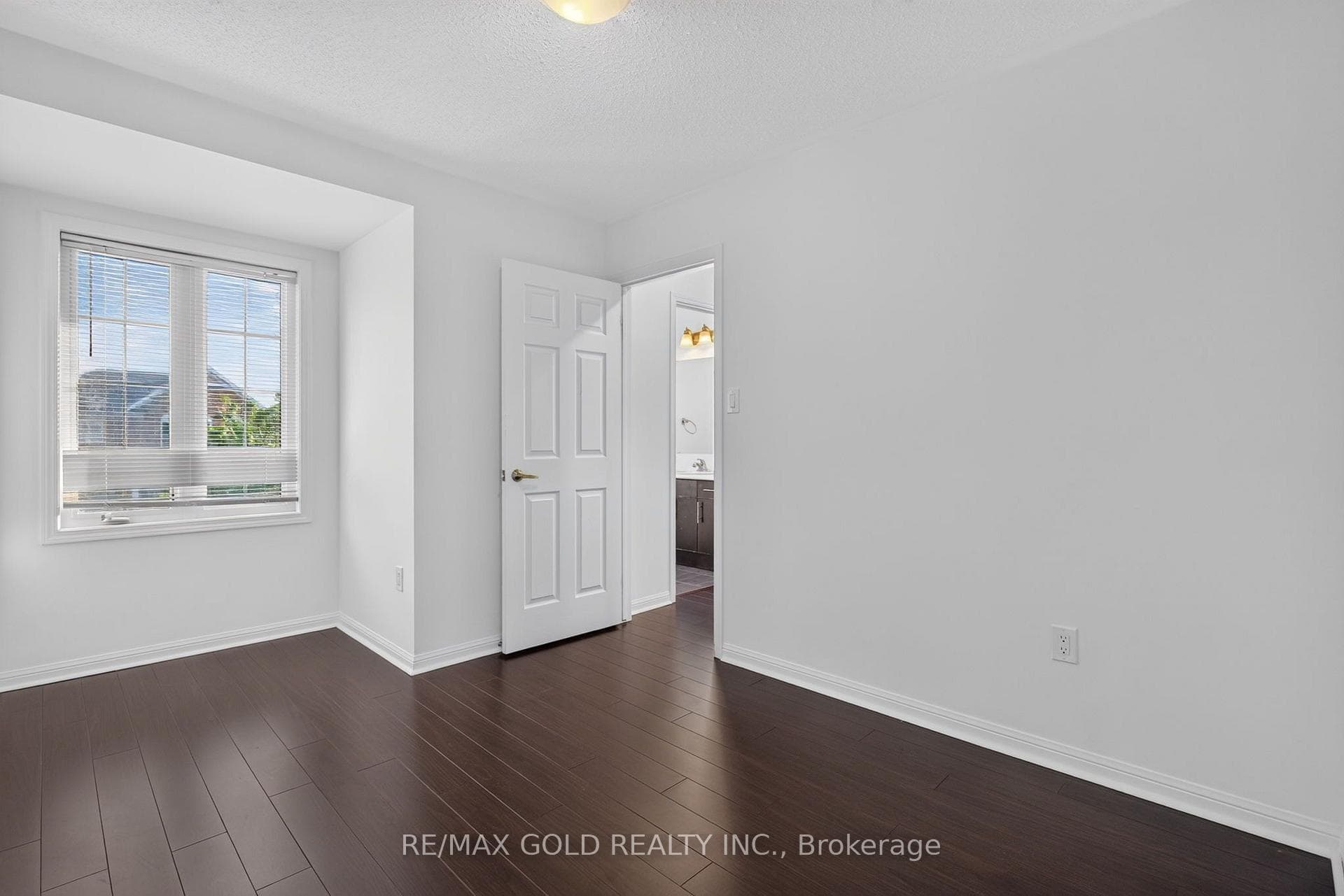 443 Cavanagh Lane photo 26