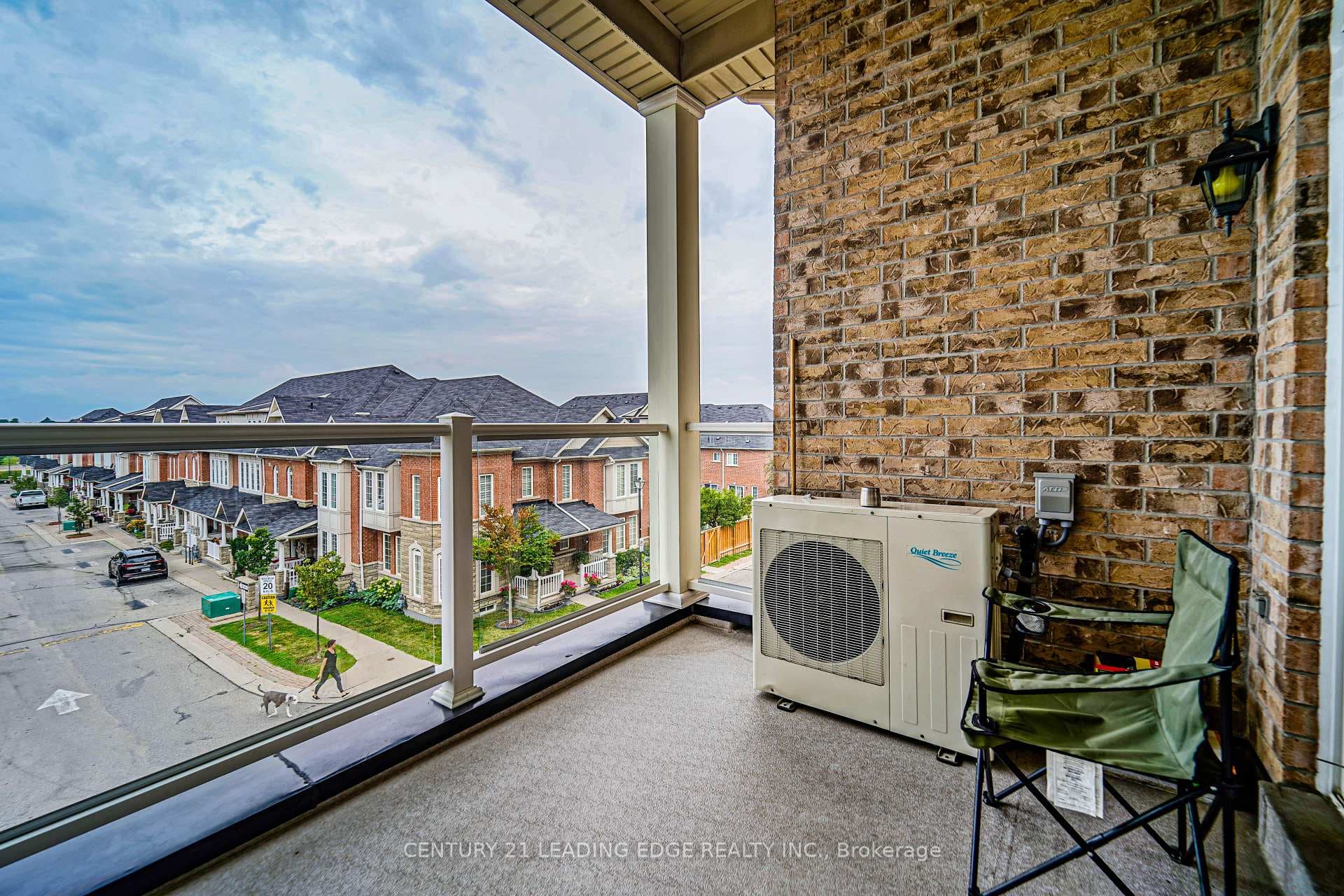 24 Lovegrove Lane photo 9