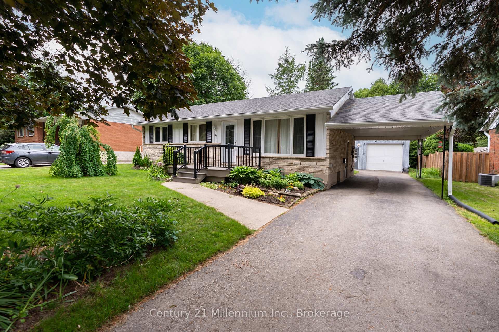 128 7th Avenue photo 2