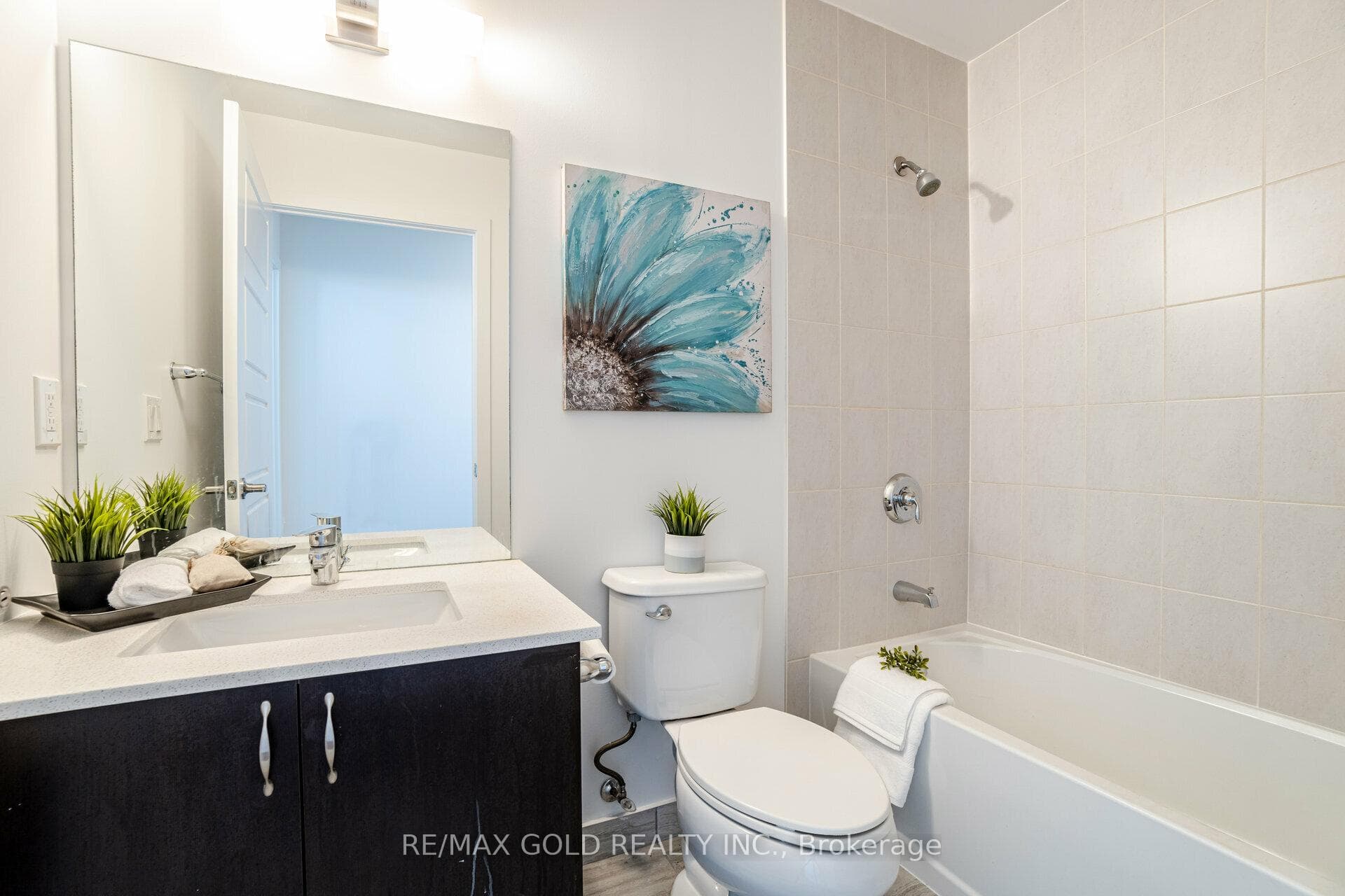 1255 Bayly Street Unit LP03 photo 28