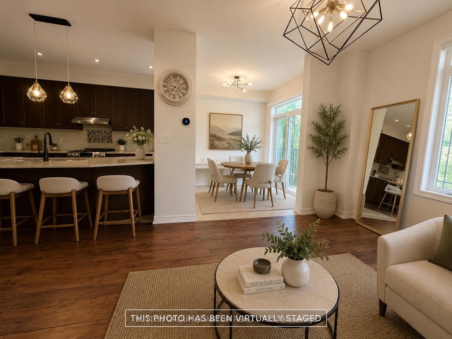 102 Lake Avenue photo 3