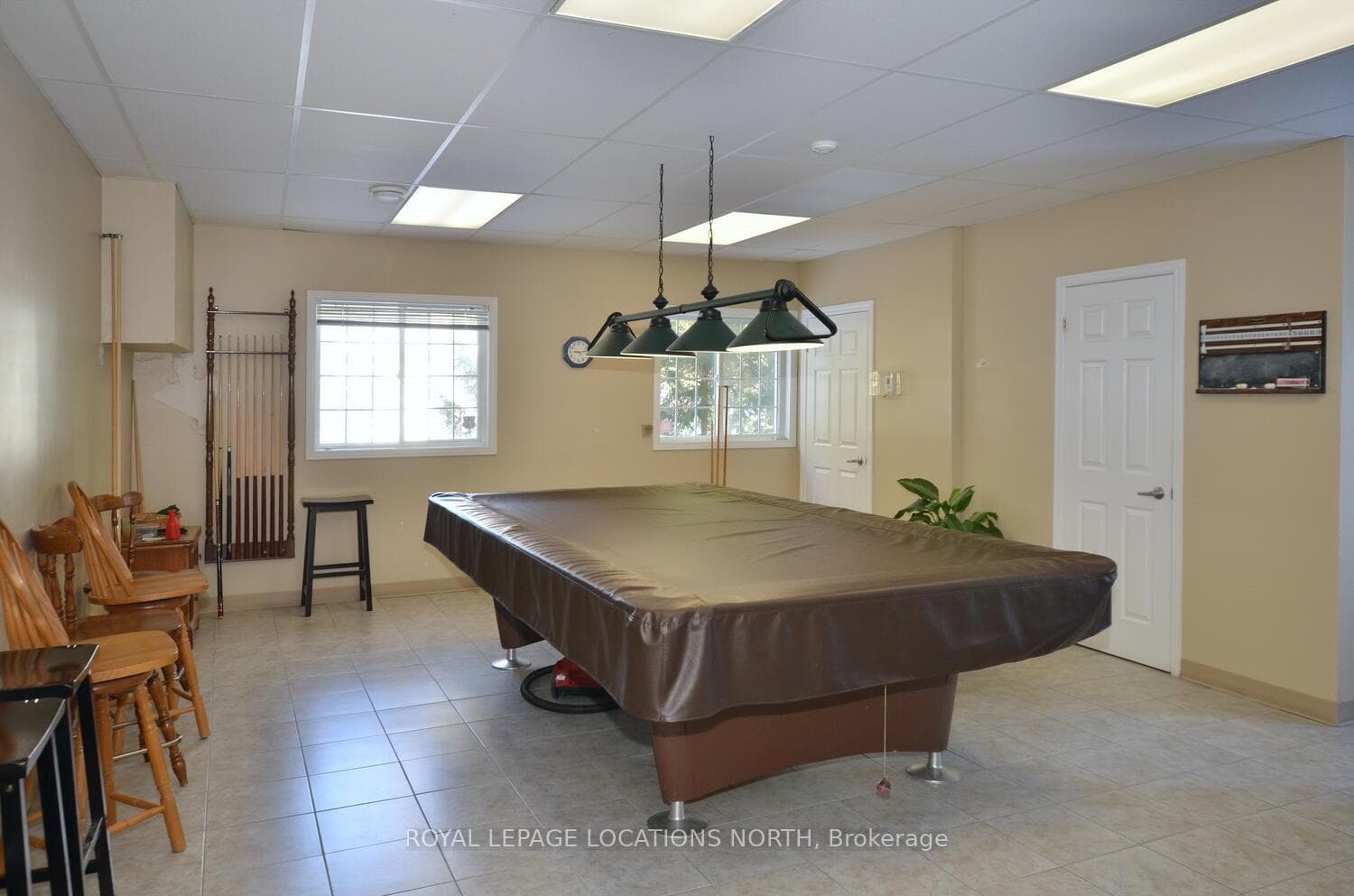 47 Chestnut Lane photo 37