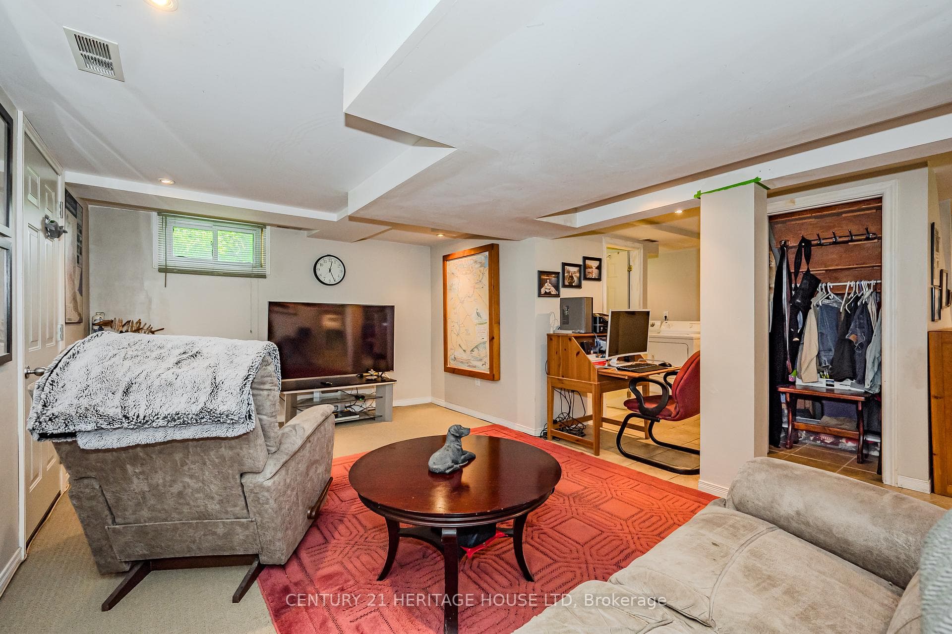 14 Torrance Crescent photo 24