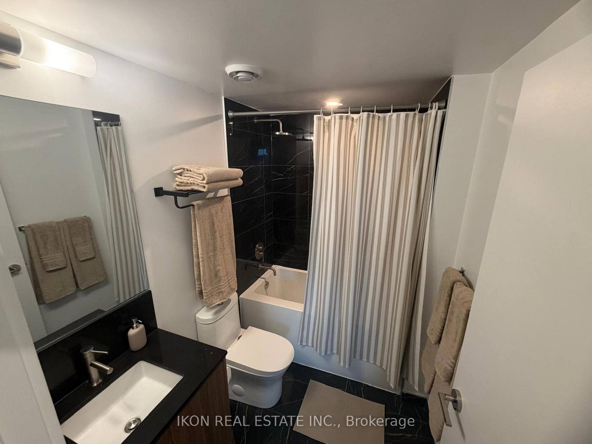 1100 Sheppard Avenue Unit PH07 photo 14